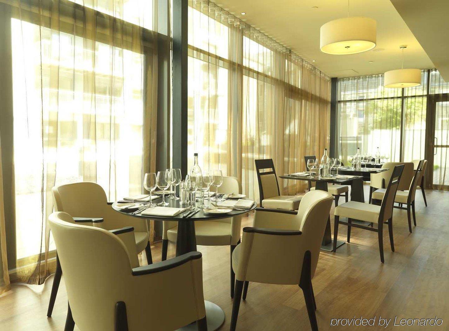 Hilton Garden Inn Aberdeen City Centre Restoran gambar